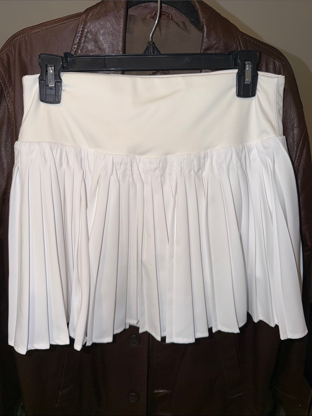 all in motion White Pleated Mini Skirt